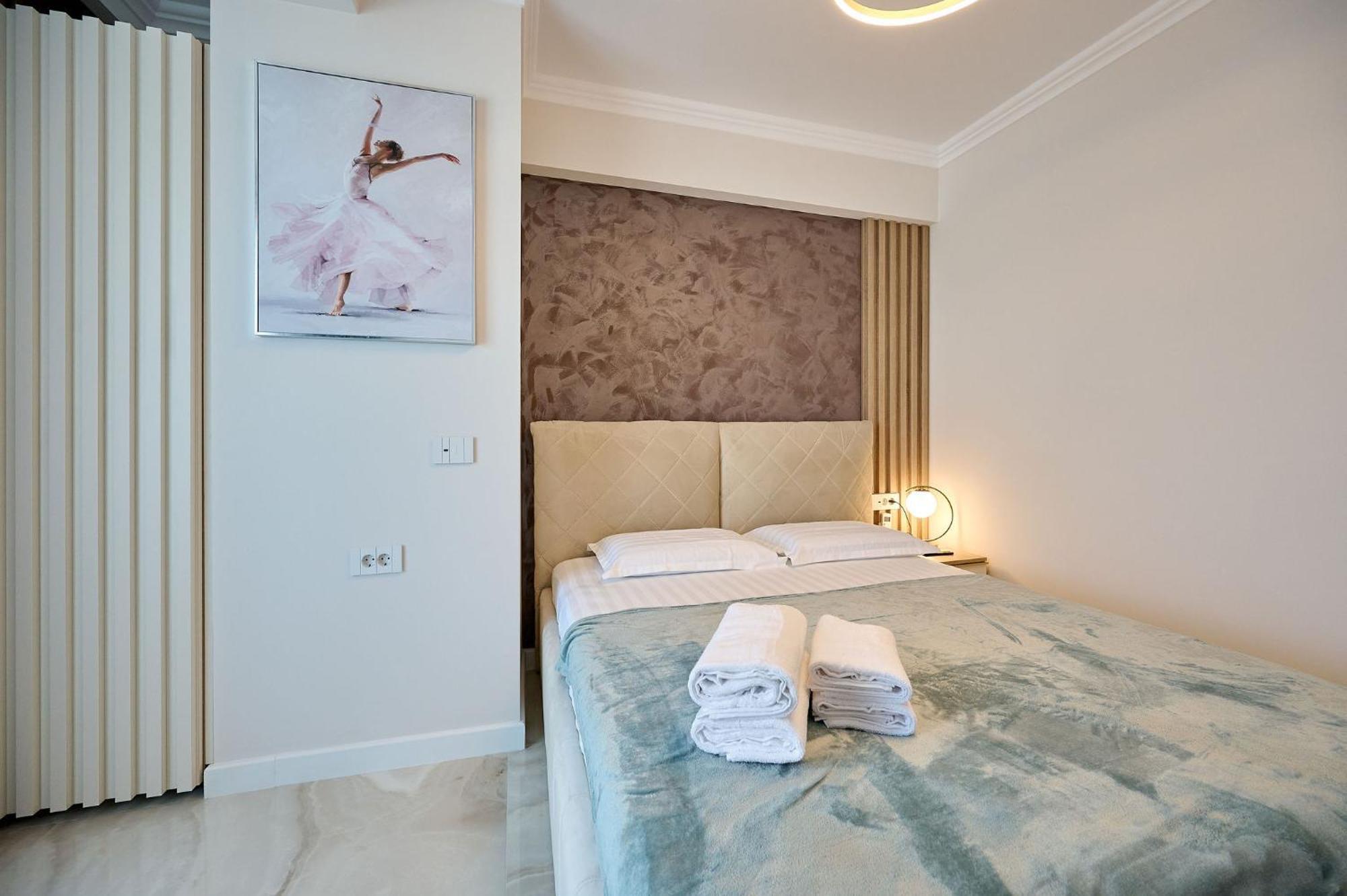 Beach Bliss Apartment In Infinity Beach Resort Parking Mamaia Exterior photo